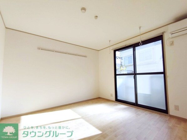 プリシェールミレニアムIIの物件内観写真